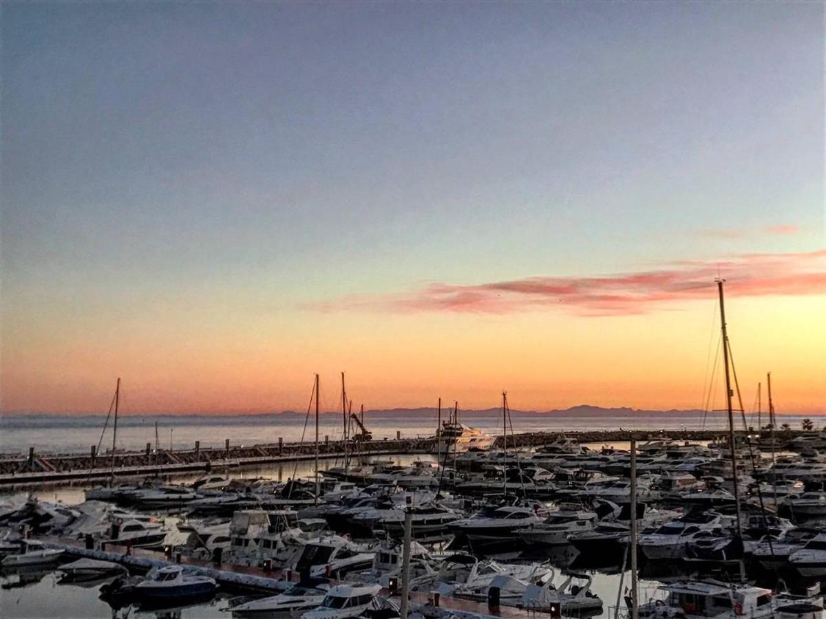 218 Puerto Banus Marbella Front Line 270 Meters Lägenhet Exteriör bild